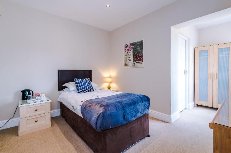 Holcombe Guest House image