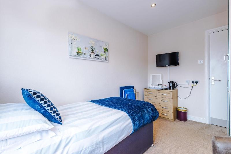 Holcombe Guest House image