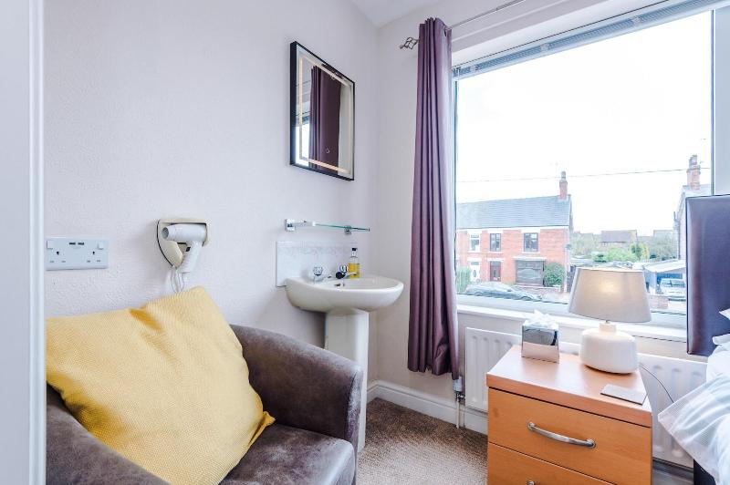 Holcombe Guest House image