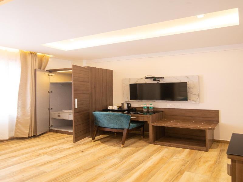 Hotel Yog Vashishth image
