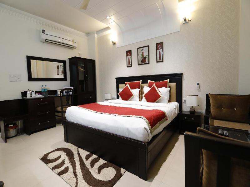 Hotel Yog Vashishth image