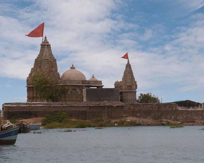 Dwarikadish Lords Eco Inn Dwarika image