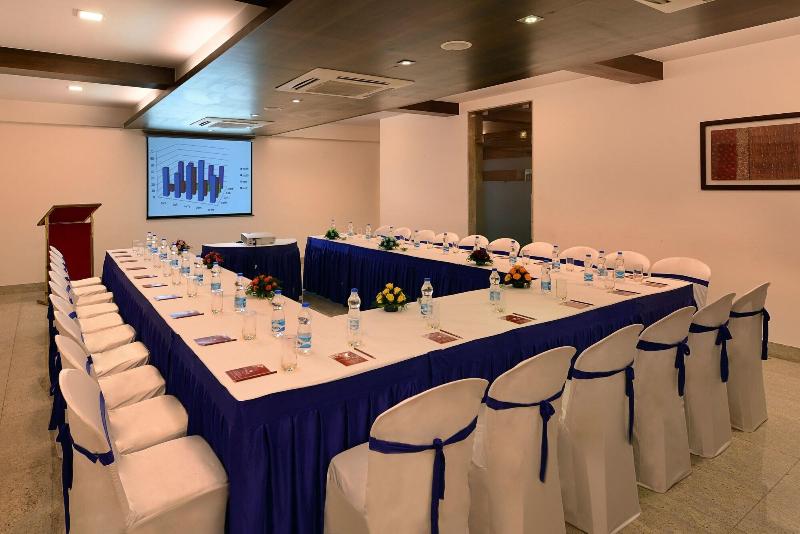 Dwarikadish Lords Eco Inn Dwarika image