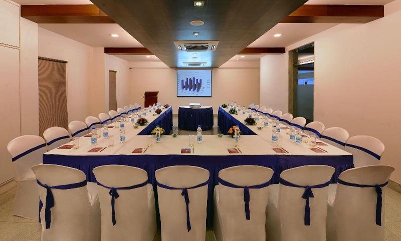 Dwarikadish Lords Eco Inn Dwarika image