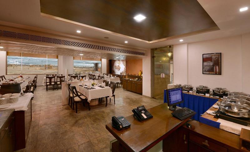Dwarikadish Lords Eco Inn Dwarika image