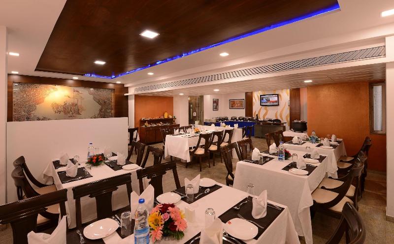 Dwarikadish Lords Eco Inn Dwarika image
