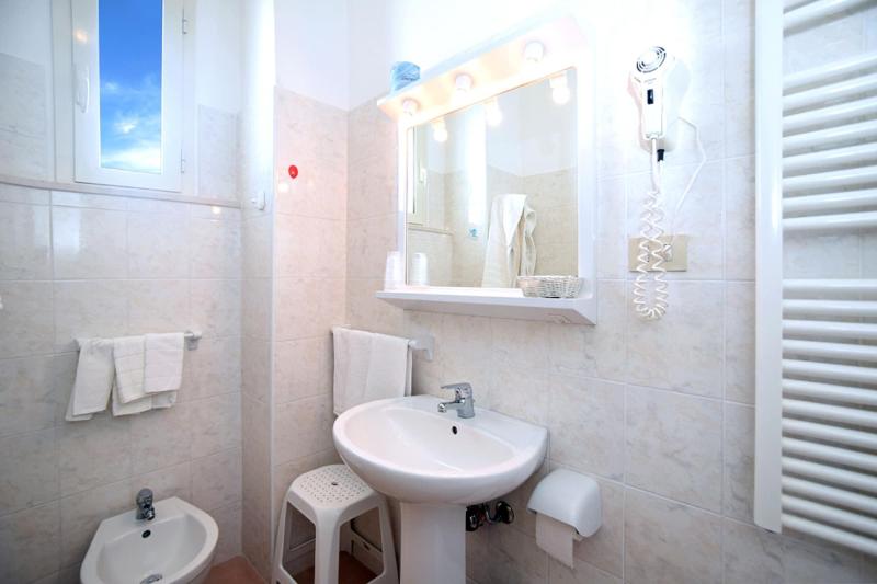 Hotel Peschici image