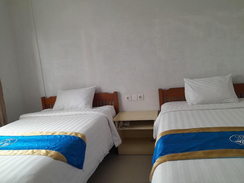 Dhyanapura City Hotel image