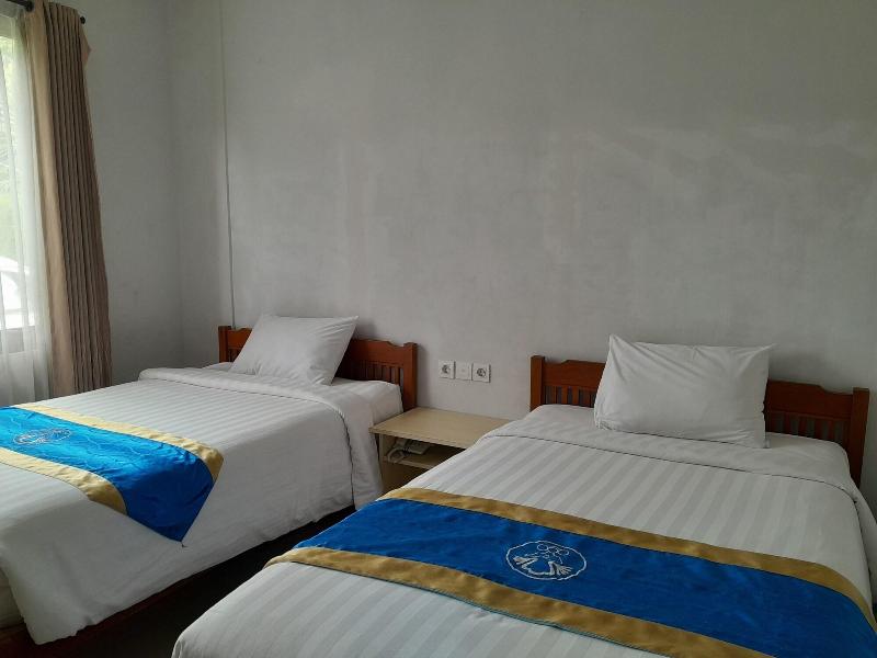 Dhyanapura City Hotel image