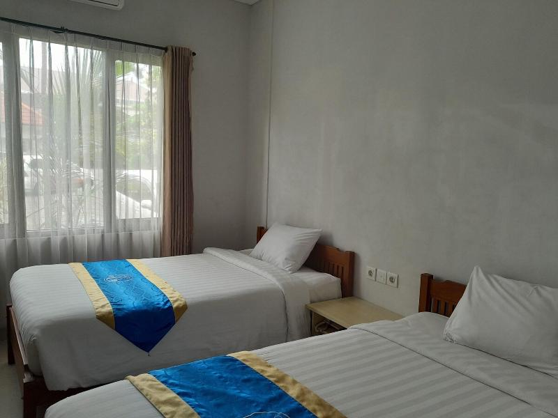 Dhyanapura City Hotel image