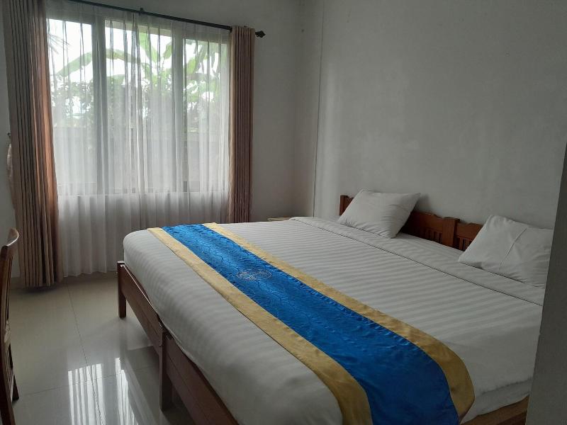 Dhyanapura City Hotel image
