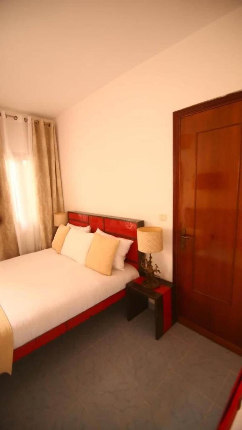 Hotel Illiyin image