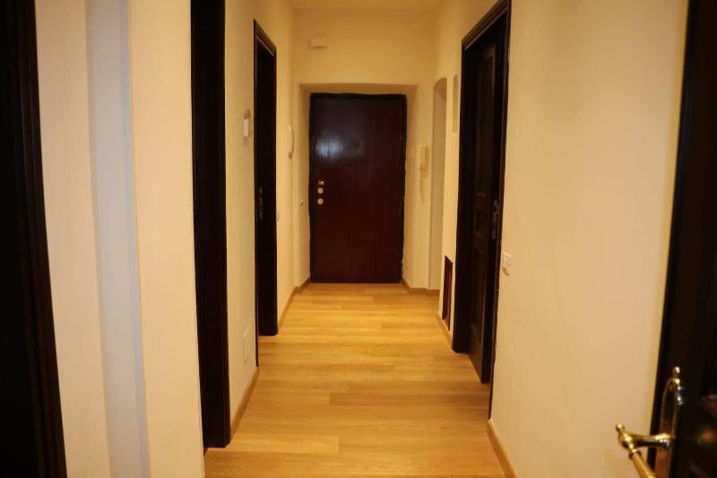 R.T House's image