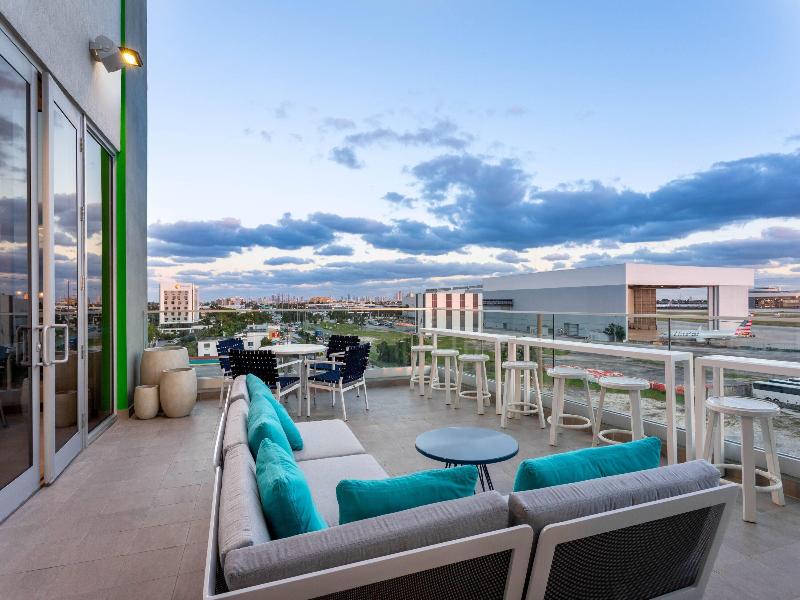 Wyndham Garden Miami International Airport image