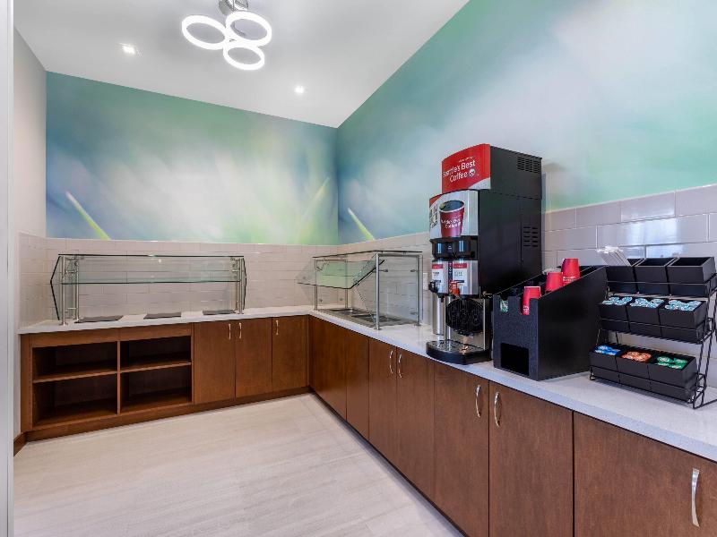 Wyndham Garden Miami International Airport image