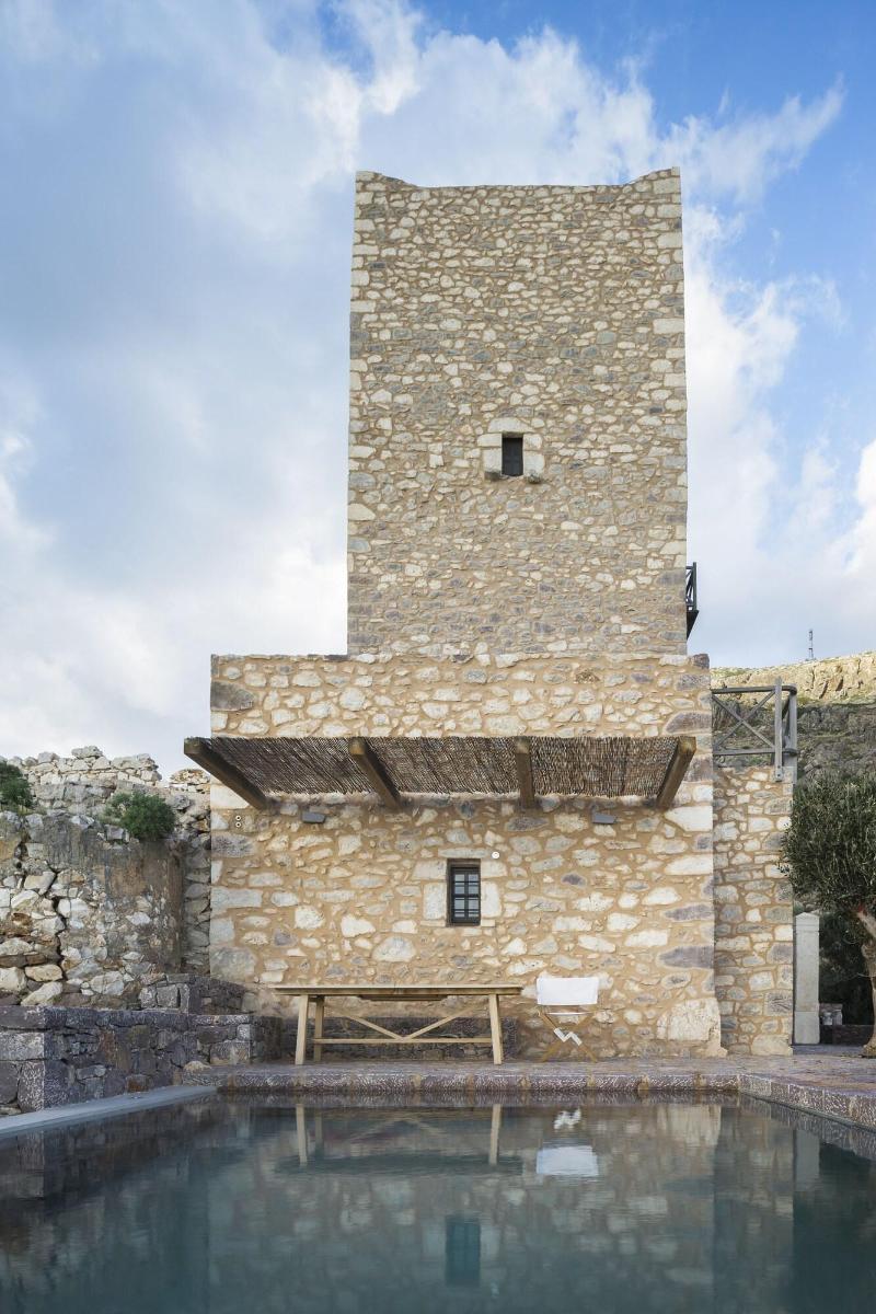 Tainaron Blue Retreat image