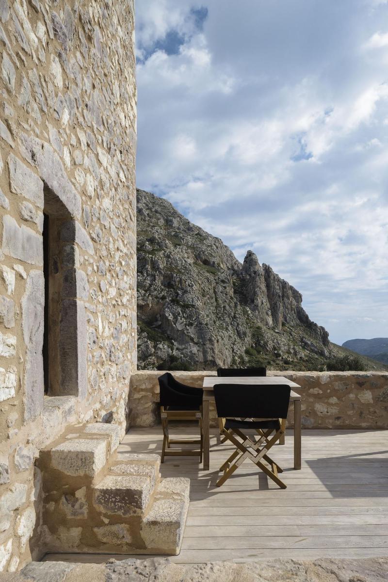 Tainaron Blue Retreat image
