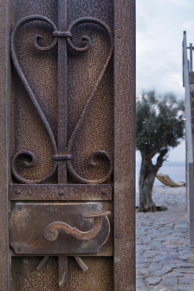 Tainaron Blue Retreat image