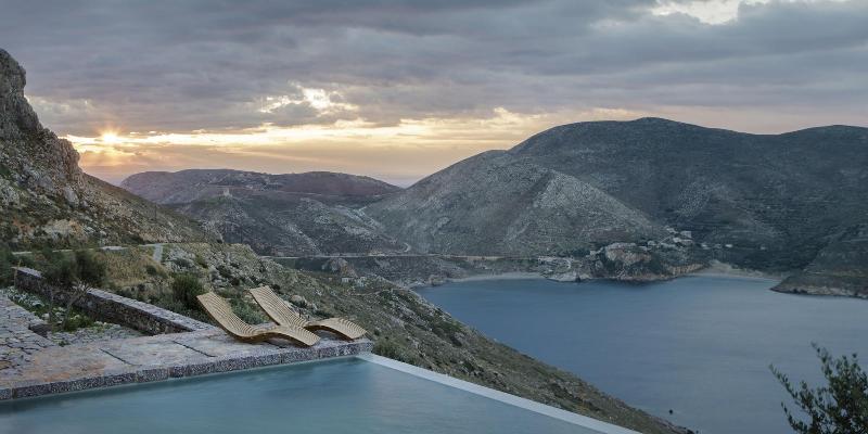 Tainaron Blue Retreat image