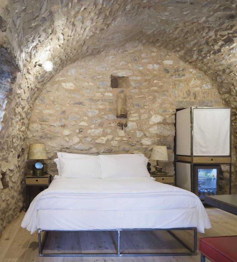 Tainaron Blue Retreat image