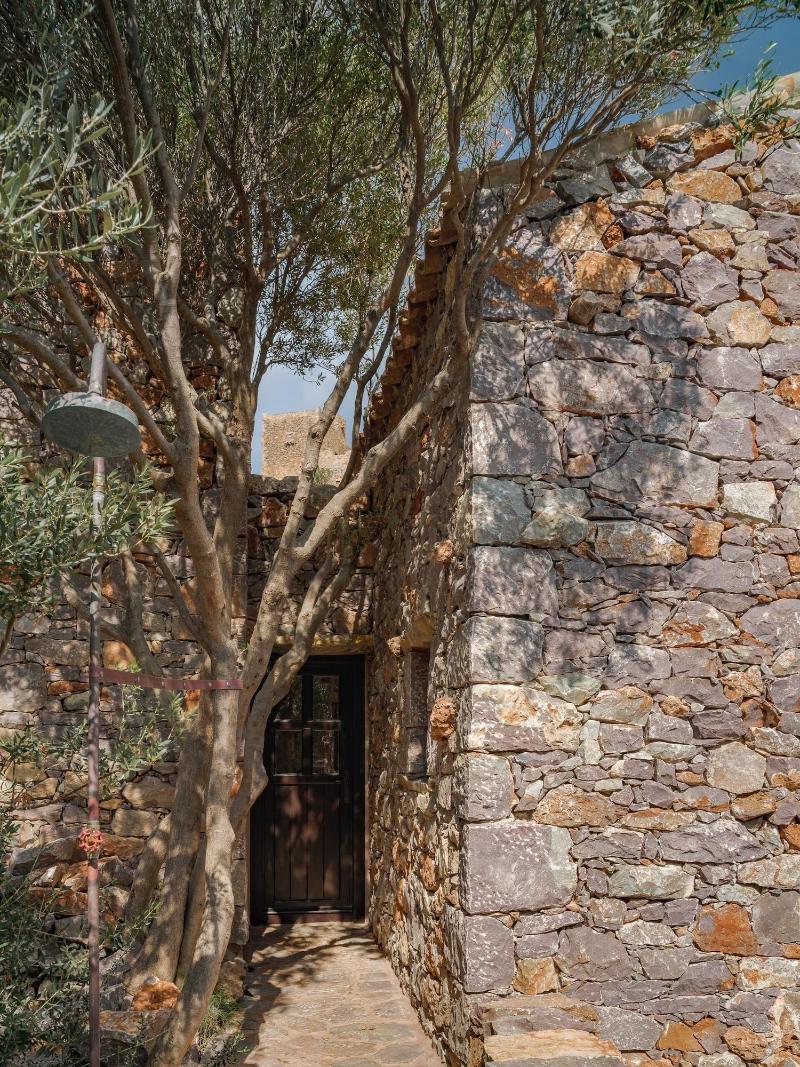 Tainaron Blue Retreat image