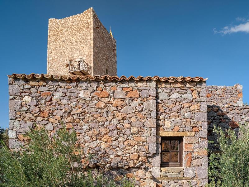 Tainaron Blue Retreat image