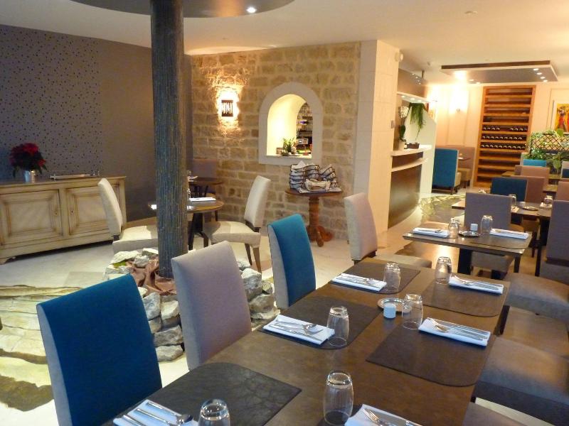 Logis Hôtel la Vinaigrerie image