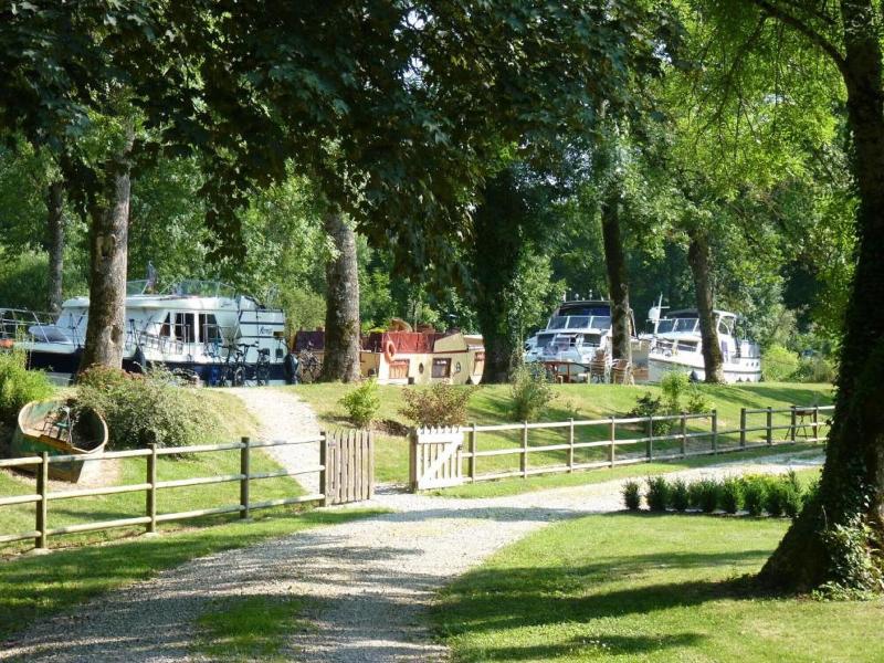 Logis Hôtel la Vinaigrerie image