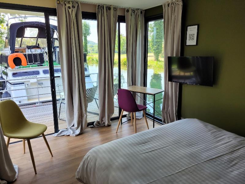 Logis Hôtel la Vinaigrerie image