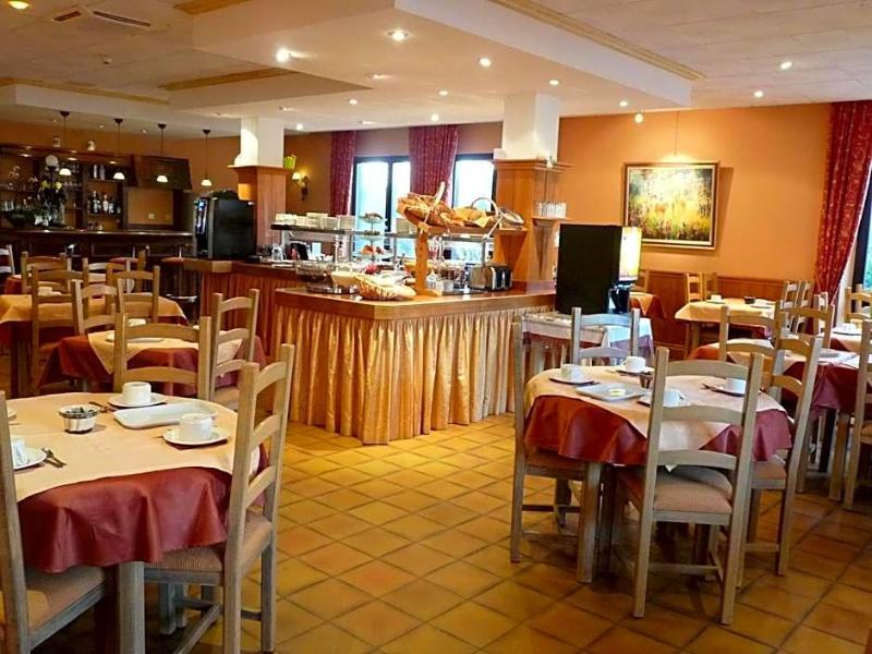 Hôtel le Riquewihr image