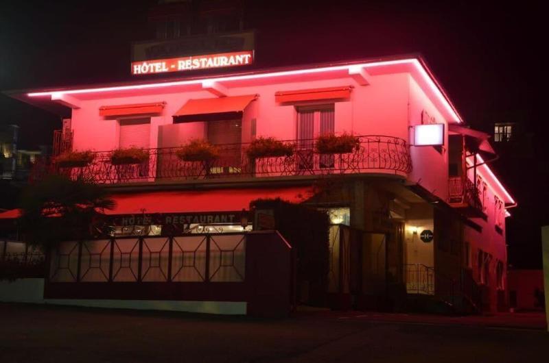 Au Primerose Hotel image