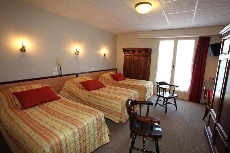 Au Primerose Hotel image