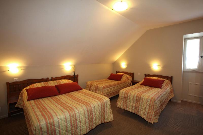 Au Primerose Hotel image