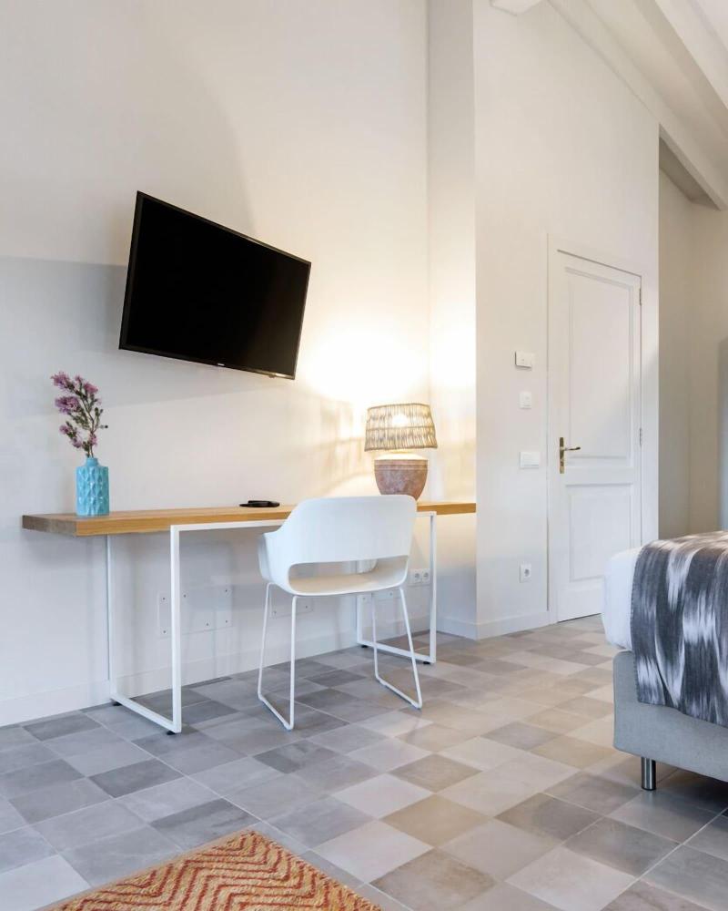 Hotel Son Gris image