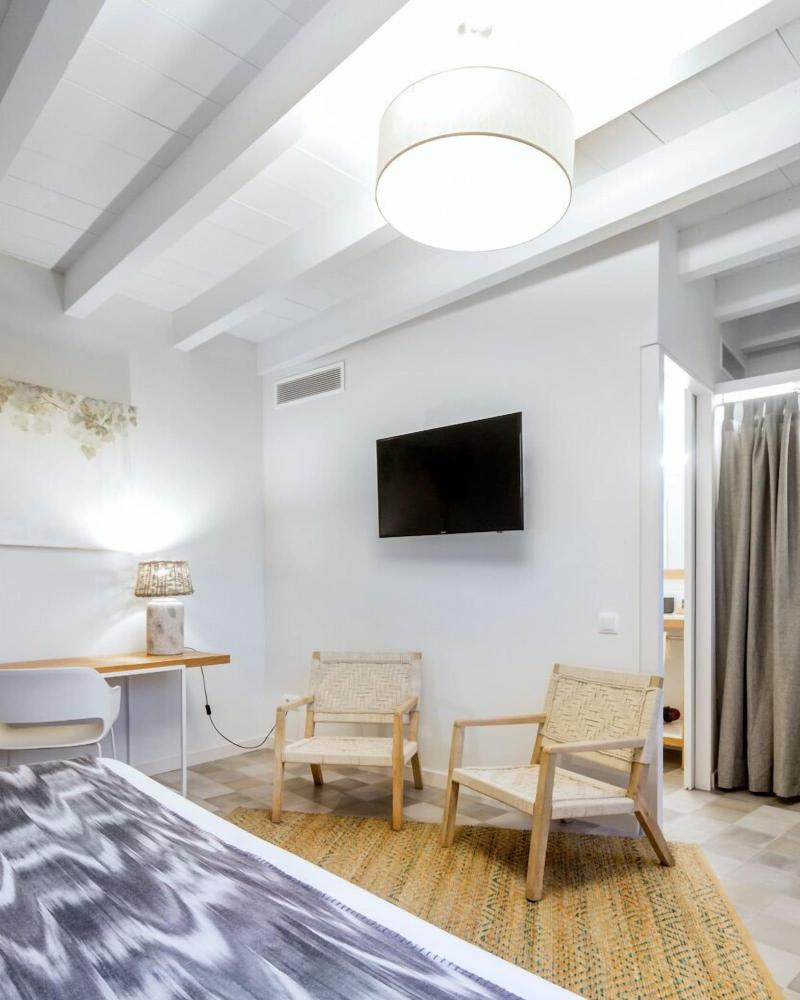 Hotel Son Gris image