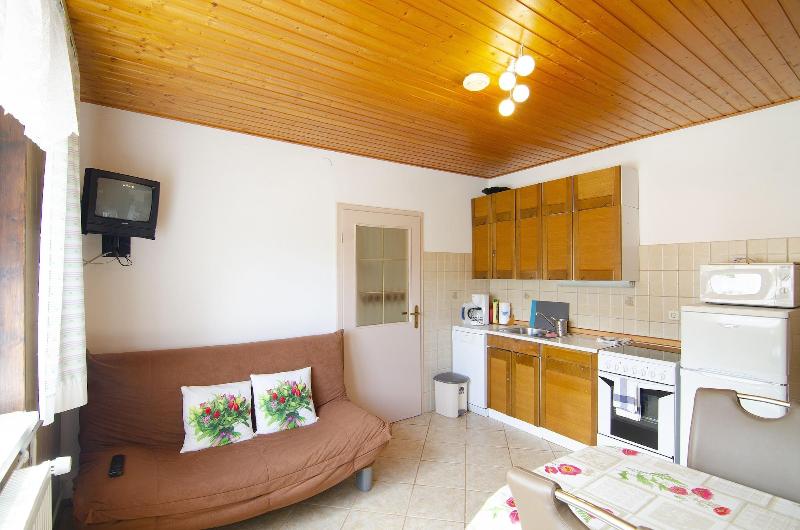 Apartments & Rooms Banich image