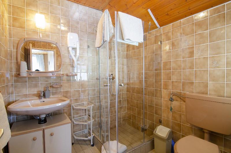 Apartments & Rooms Banich image