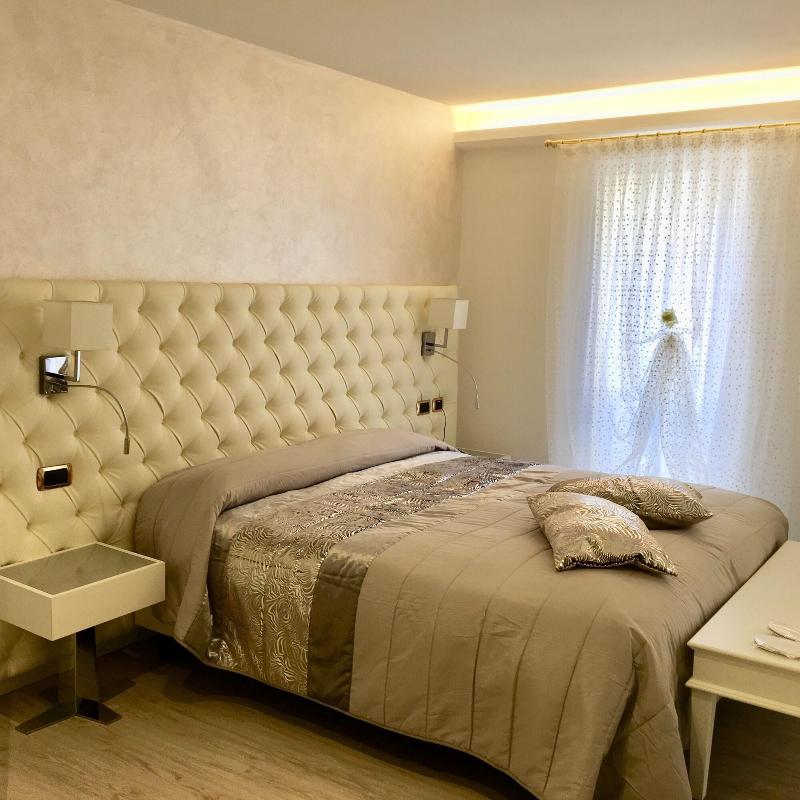 Hotel Trettenero image