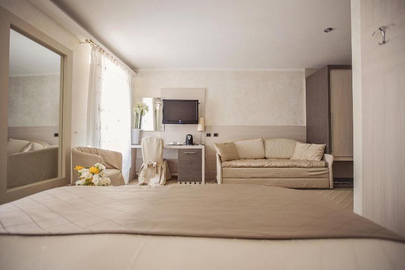 Hotel Trettenero image