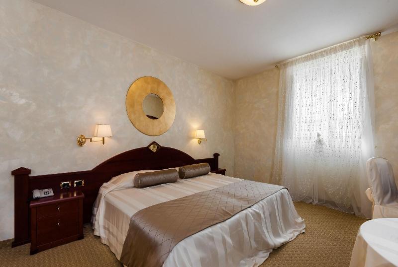 Hotel Trettenero image