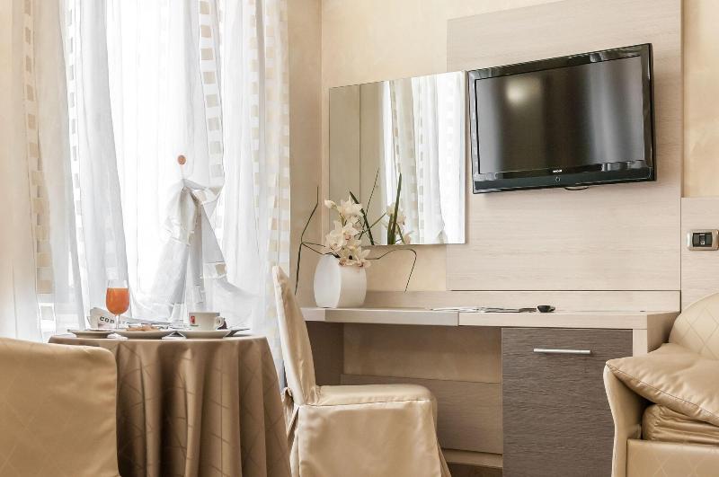 Hotel Trettenero image