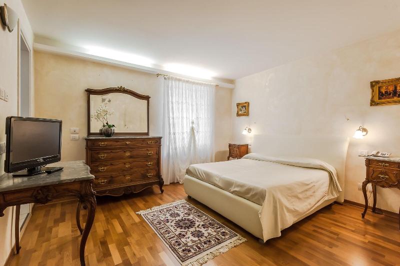Hotel Trettenero image