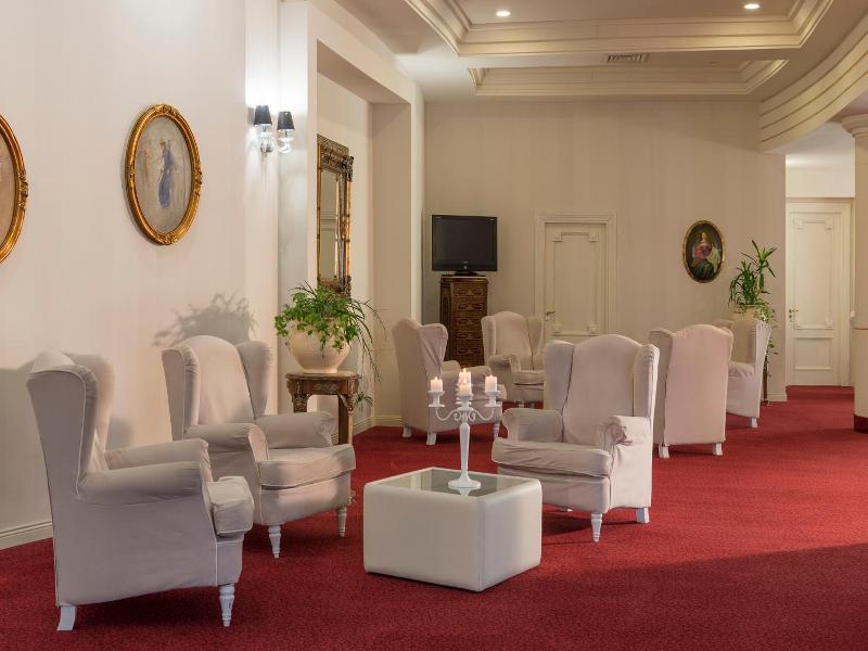 Grand Hotel Biffy image