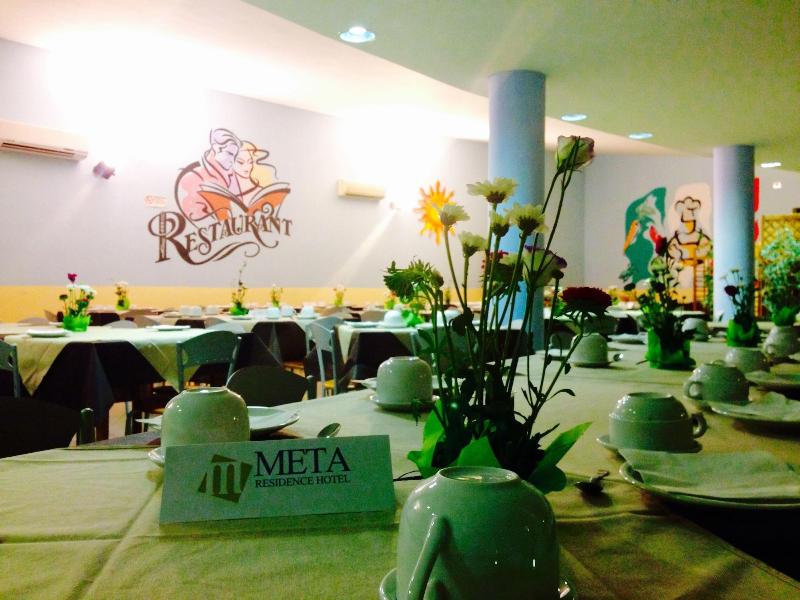 Meta Hotel Residence image