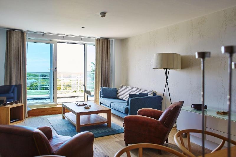 St Moritz Hotel image