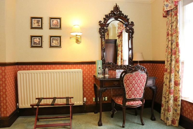 Millfields Hotel image