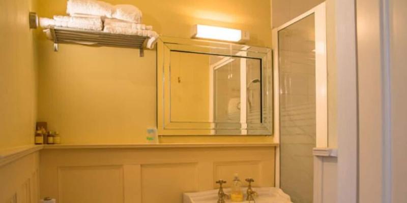 Drovers Bed & Breakfast image