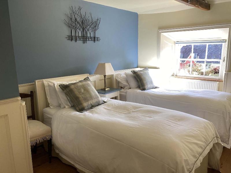 Drovers Bed & Breakfast image