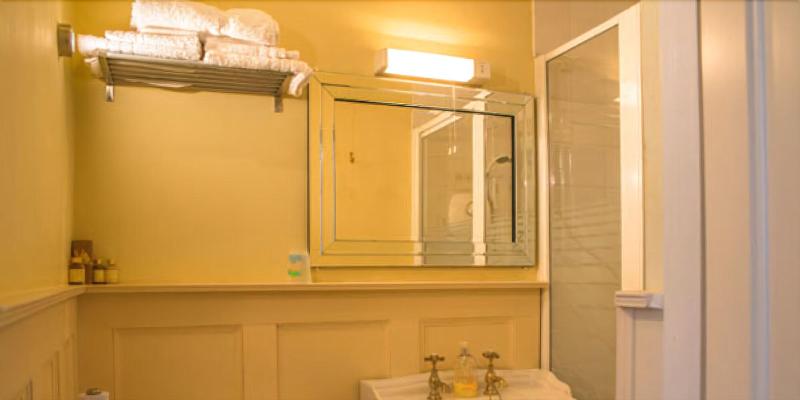 Drovers Bed & Breakfast image