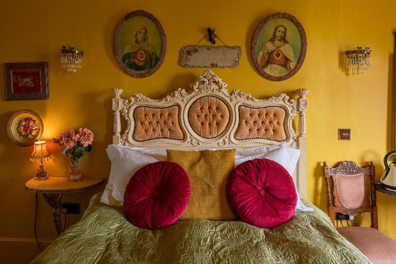 La Rosa Hotel image